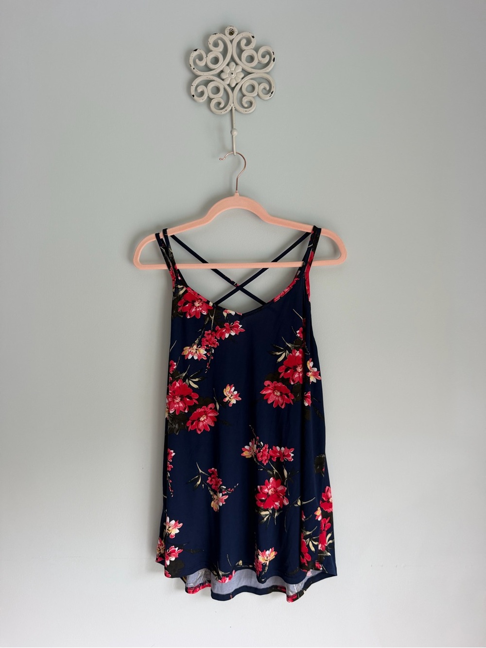 Papermoon Navy Floral Crossback Cami Tank Top NWT